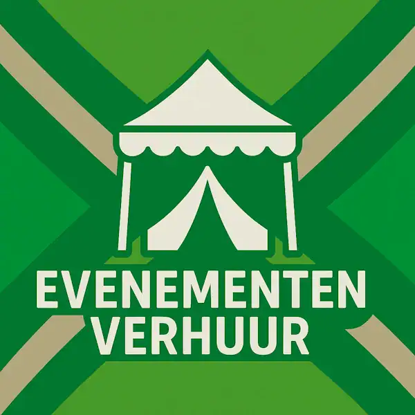Wit pictogram van een feesttent met open flappen, met daaronder de tekst “EVENEMENTEN VERHUUR” in hoofdletters, geplaatst op de vlag van de Achterhoek met donkergroene diagonale kruisen en roomwitte lijnen op een lichtgroene achtergrond