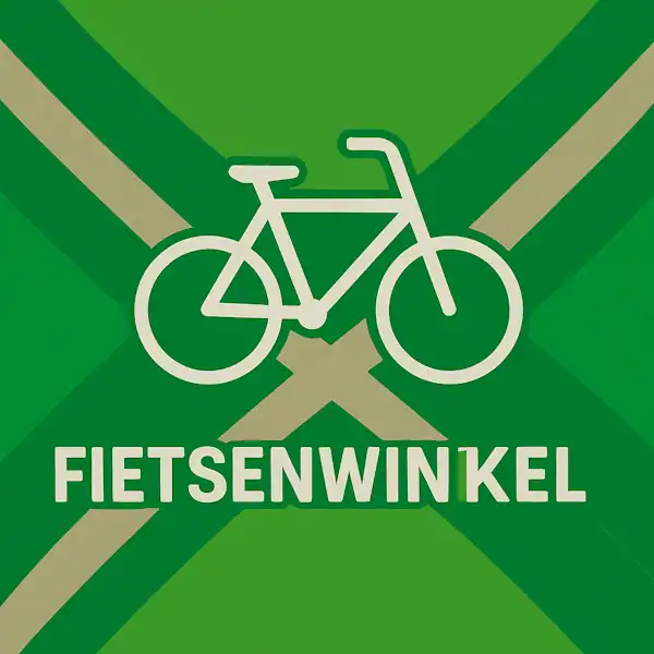 Wit pictogram van een fiets, met daaronder de tekst “FIETSENWINKEL” in hoofdletters, geplaatst op de vlag van de Achterhoek met donkergroene diagonale kruisen en roomwitte lijnen op een lichtgroene achtergrond.