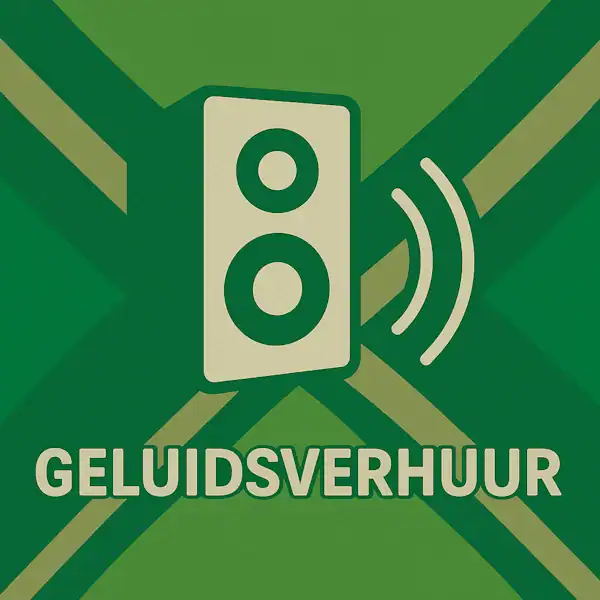 Wit pictogram van een luidspreker met geluidsgolven, met daaronder de tekst “GELUIDSVERHUUR” in hoofdletters, geplaatst op de vlag van de Achterhoek met donkergroene diagonale kruisen en roomwitte lijnen op een lichtgroene achtergrond.