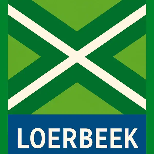 Plaatsnaambord met de tekst "LOERBEEK" in witte hoofdletters op een blauwe balk onderaan. Daarboven een groene vlag met een wit kruis, omlijst door een donkergroen kruispatroon, met rondom de vlag uitsluitend groene achtergrond.