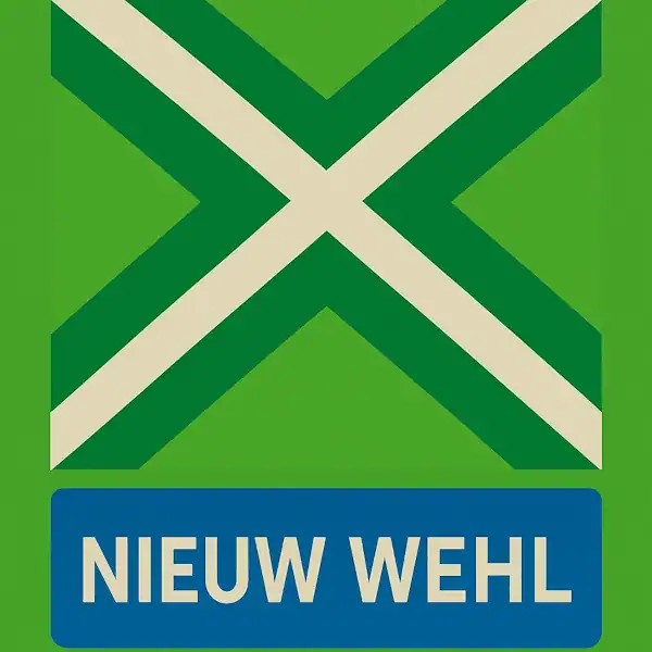 Plaatsnaambord met de tekst "NIEUW WEHL" in witte hoofdletters op een blauwe balk. Daarboven een vlag met lichtgroene achtergrond, een wit St. Andrieskruis gecentreerd in een donkergroen kruispatroon — overeenkomstig het originele vlagontwerp.
